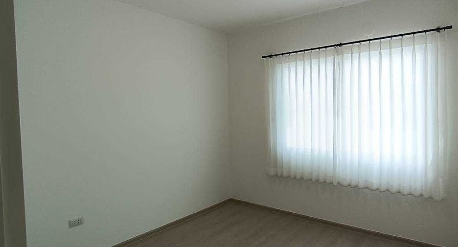 For rent and for sale 3 bedrooms townhouse in Phra Samut Chedi, Samut Prakan