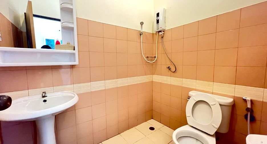 For rent and for sale 15 bedrooms retail Space in Mueang Krabi, Krabi