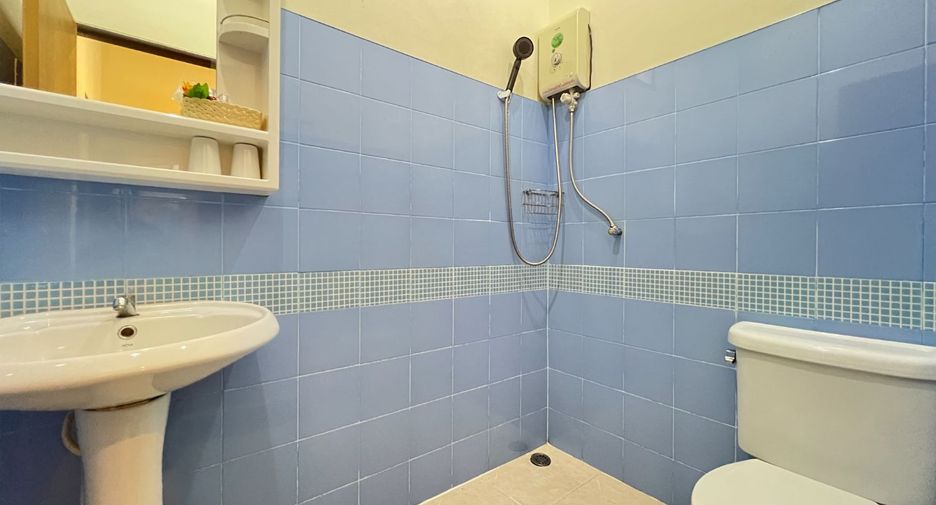 For rent and for sale 15 bedrooms retail Space in Mueang Krabi, Krabi