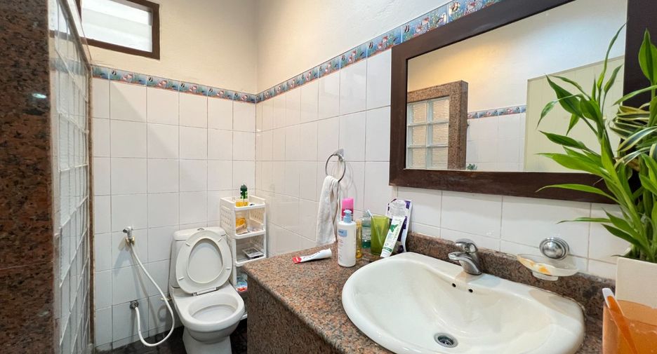 For rent and for sale 15 bedrooms retail Space in Mueang Krabi, Krabi