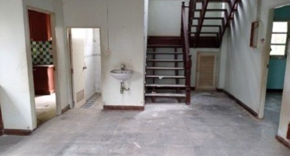 For sale 4 bedrooms house in Mueang Prachuap Khiri Khan, Prachuap Khiri Khan
