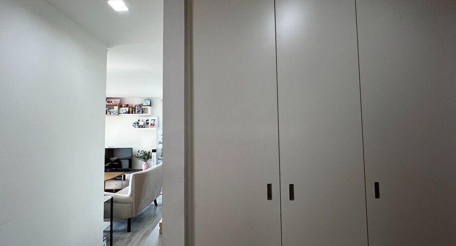 For sale 2 Beds condo in Lat Phrao, Bangkok