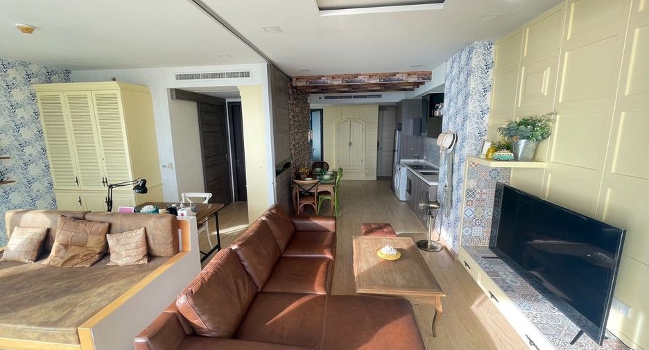 For sale 2 ベッドルーム condo in Bang Lamung, Chonburi