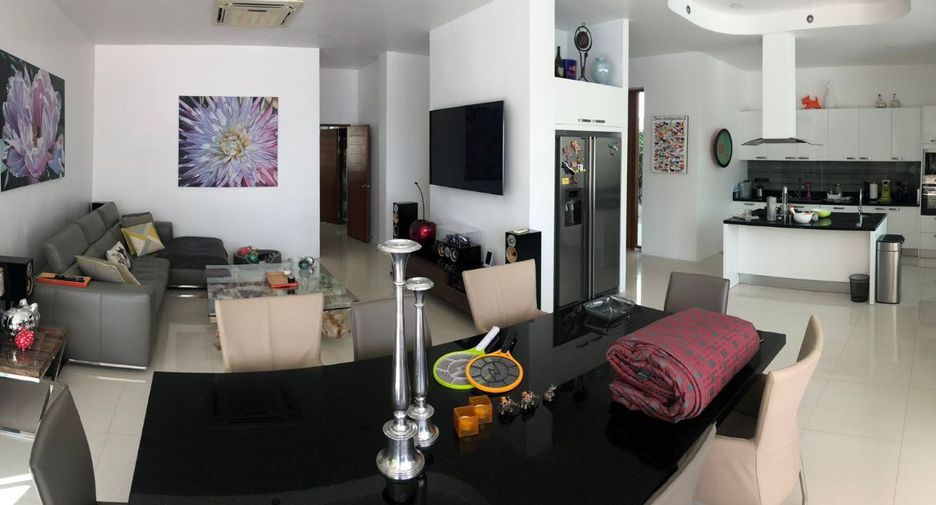 出租 和 出售 4 卧室 独立屋 在 Phuket Town, 普吉