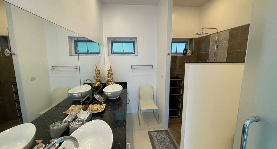 出租 和 出售 4 卧室 独立屋 在 Phuket Town, 普吉