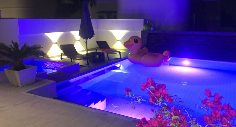 出租 和 出售 4 卧室 独立屋 在 Phuket Town, 普吉