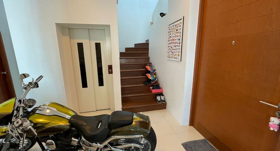 出租 和 出售 4 卧室 独立屋 在 Phuket Town, 普吉