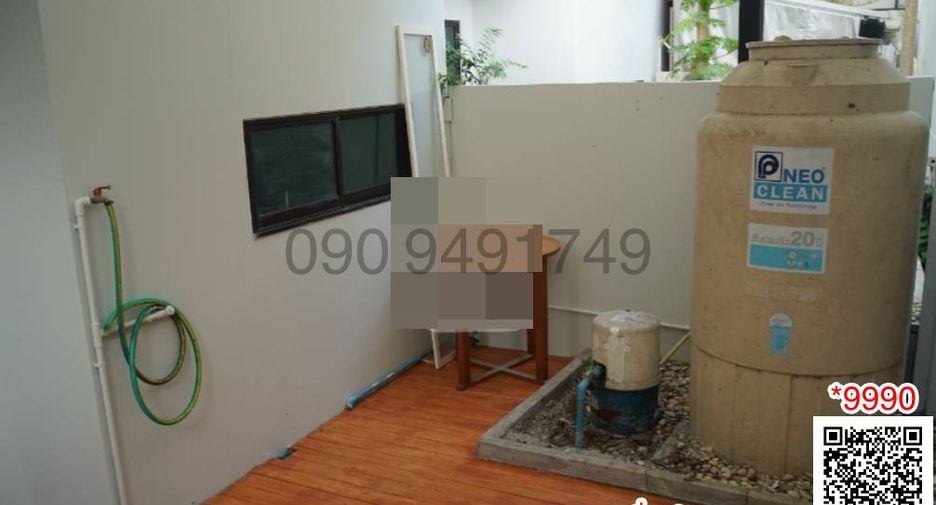 Casa adosada en venta de 3 habitaciones en Khan Na Yao, Bangkok