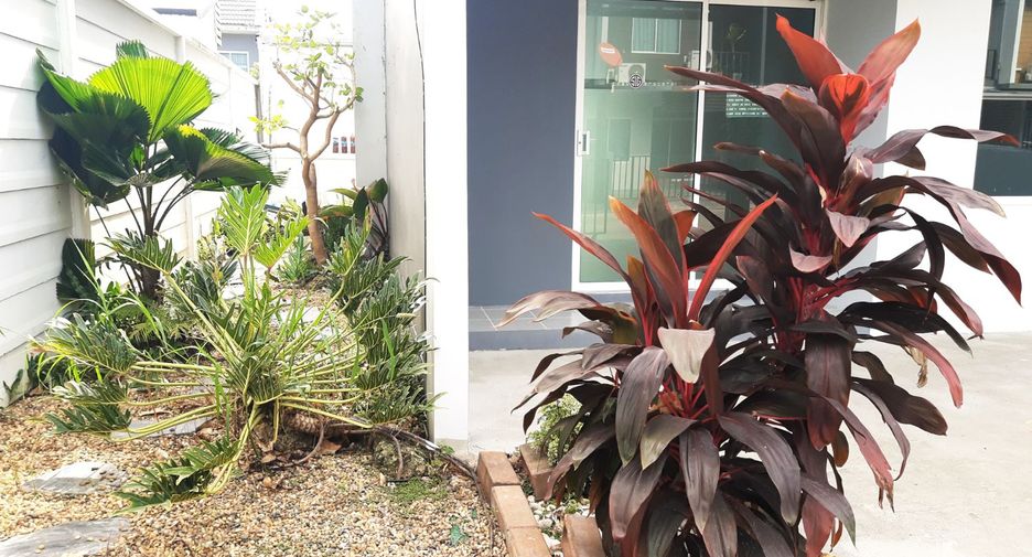 Reihenhaus zum Kauf mit 3 Zimmer in Sai Noi, Nonthaburi