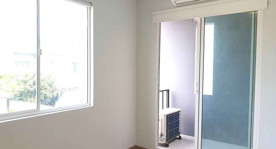 Reihenhaus zum Kauf mit 3 Zimmer in Sai Noi, Nonthaburi