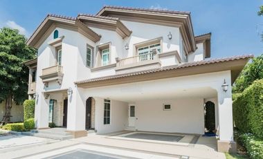 Haus zur Miete mit 4 Zimmer in Bang Phli, Samut Prakan