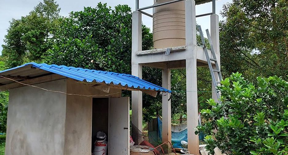 For sale 3 bedrooms retail Space in Klaeng, Rayong