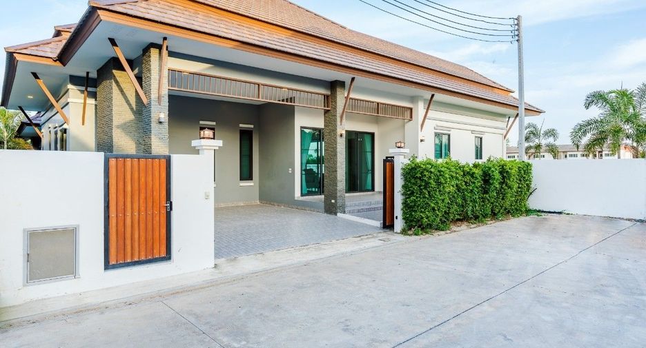 For sale 3 bed villa in Cha Am, Phetchaburi