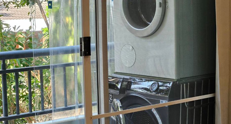 For sale 2 bedrooms condo in Watthana, Bangkok