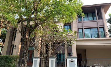 For sale 5 bed house in Khan Na Yao, Bangkok