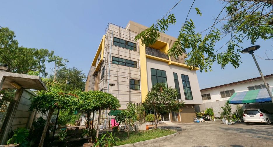 For sale 9 bed office in Lam Luk Ka, Pathum Thani