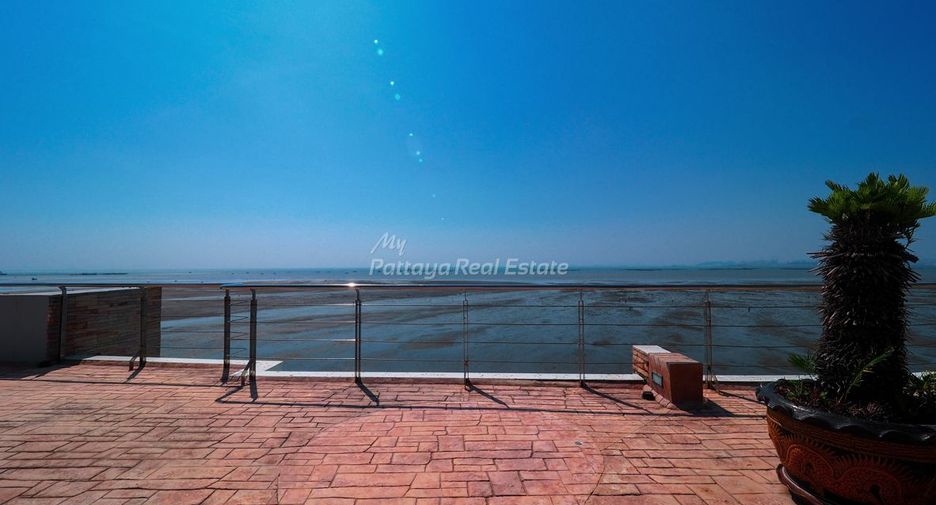 For sale 4 bedrooms condo in Bang Lamung, Chonburi