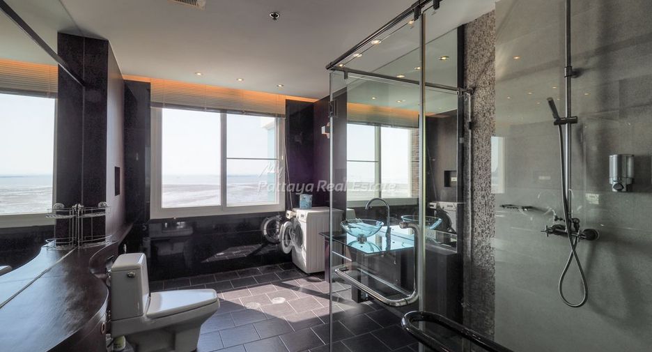 For sale 4 bedrooms condo in Bang Lamung, Chonburi