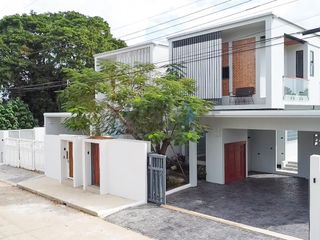 À louer et à vendre 4 chambres maison à Hang Dong, Chiang Mai