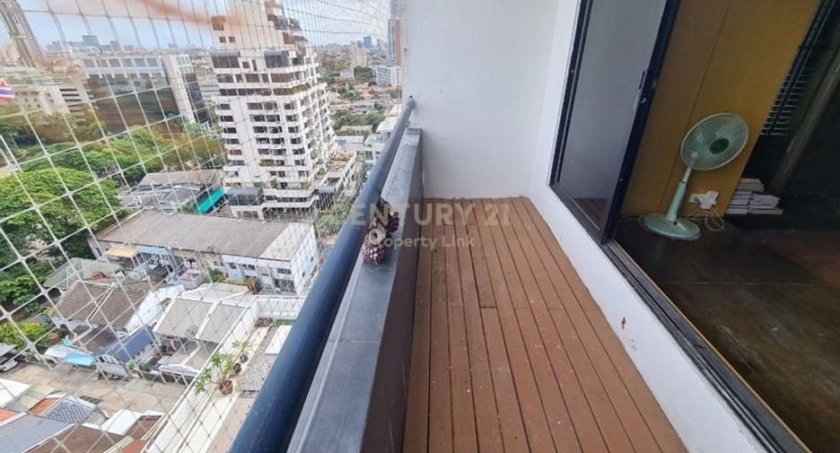 For sale 1 bed condo in Phaya Thai, Bangkok