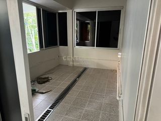 For rent 6 ベッドルーム house in Phaya Thai, Bangkok