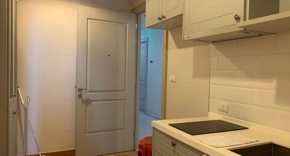 For sale 1 bed condo in Phaya Thai, Bangkok