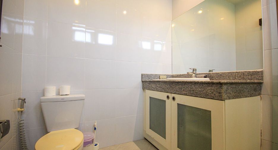For sale 3 bedrooms villa in Hua Hin, Prachuap Khiri Khan