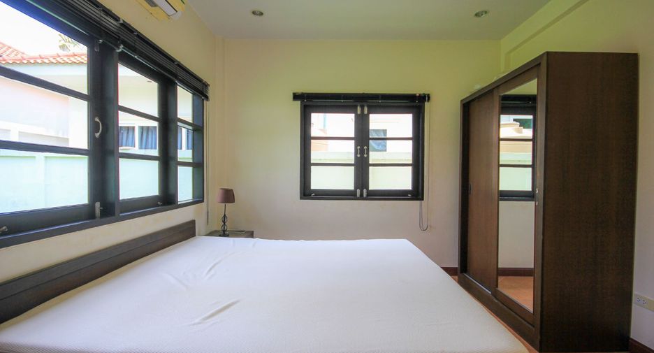 For sale 3 bedrooms villa in Hua Hin, Prachuap Khiri Khan