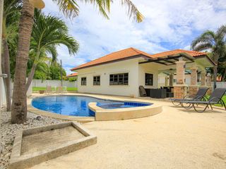 For sale 3 bedrooms villa in Hua Hin, Prachuap Khiri Khan