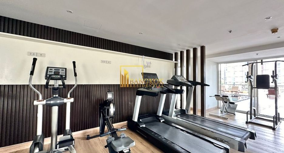 For rent 2 bedrooms condo in Watthana, Bangkok