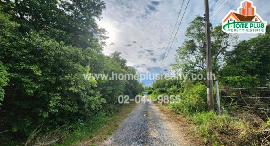 Terreno en venta en Bang Bua Thong, Nonthaburi