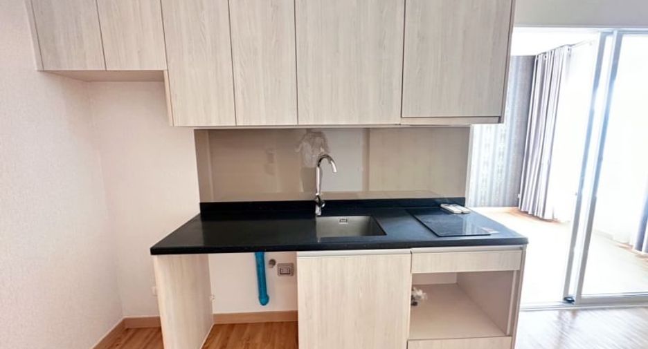 Wohnung zum Kauf mit 1 Zimmer in Si Racha, Chonburi