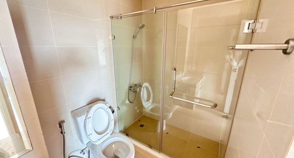 Wohnung zum Kauf mit 1 Zimmer in Si Racha, Chonburi