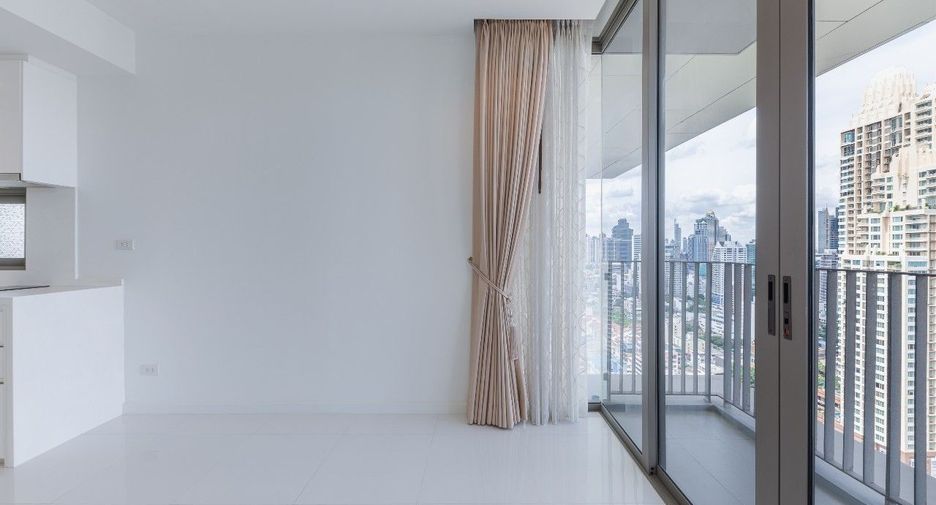 For sale 1 Beds condo in Sathon, Bangkok