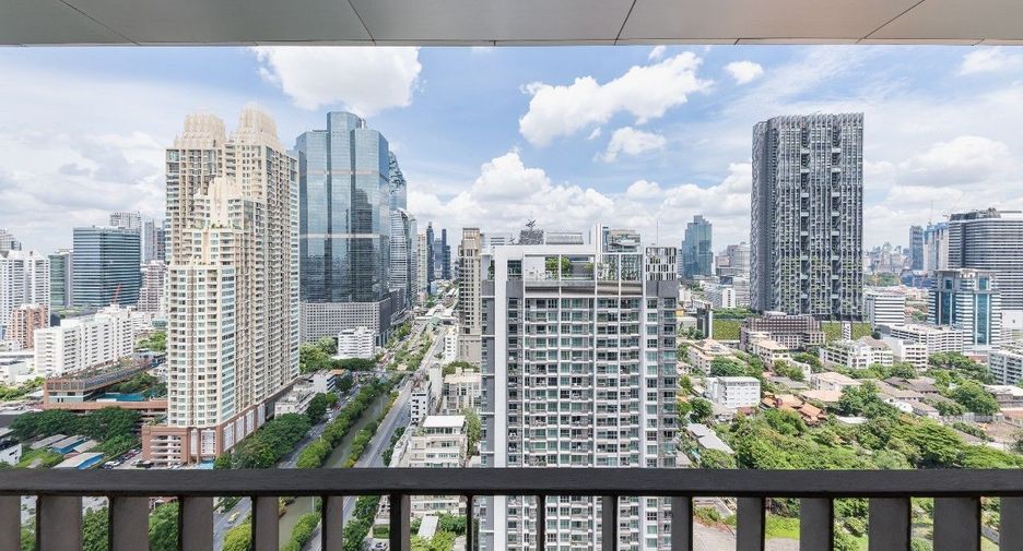 For sale 1 Beds condo in Sathon, Bangkok