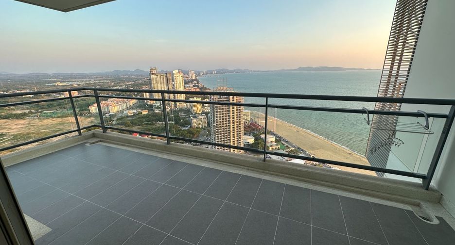 For rent 2 bedrooms condo in Bang Lamung, Chonburi