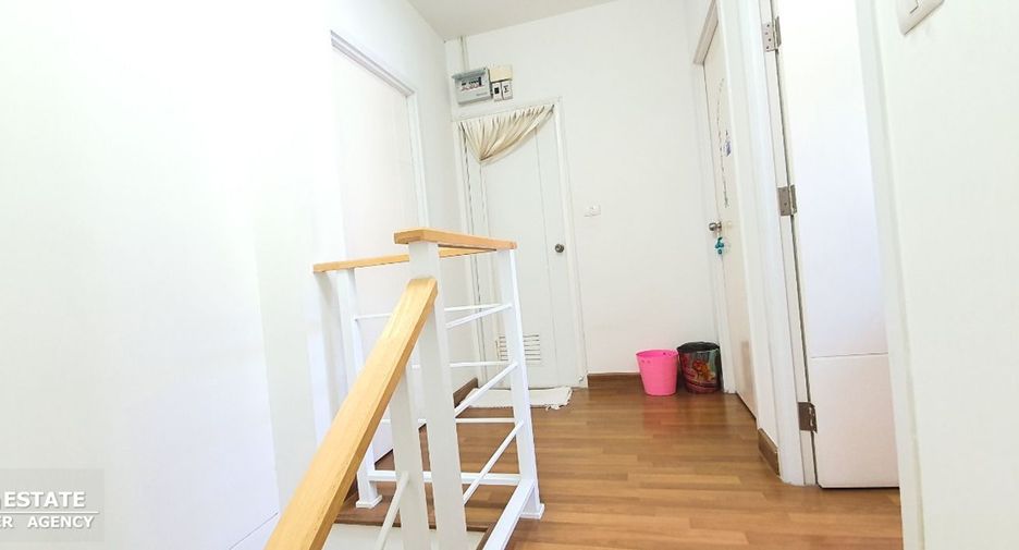 For sale 3 bedrooms townhouse in Bang Khen, Bangkok