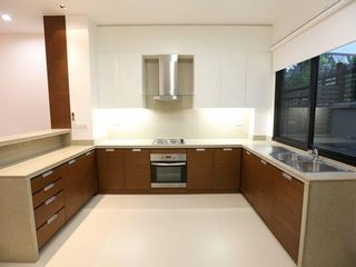 For rent 3 bedrooms house in Watthana, Bangkok