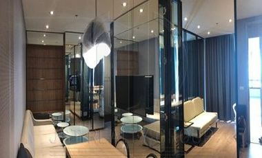 For sale 2 ベッドルーム condo in Khlong Toei, Bangkok