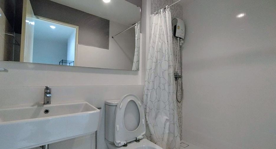 For rent and for sale 3 bedrooms townhouse in Bang Phli, Samut Prakan