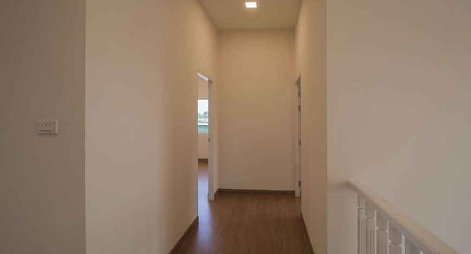For sale 4 bedrooms house in Doi Saket, Chiang Mai