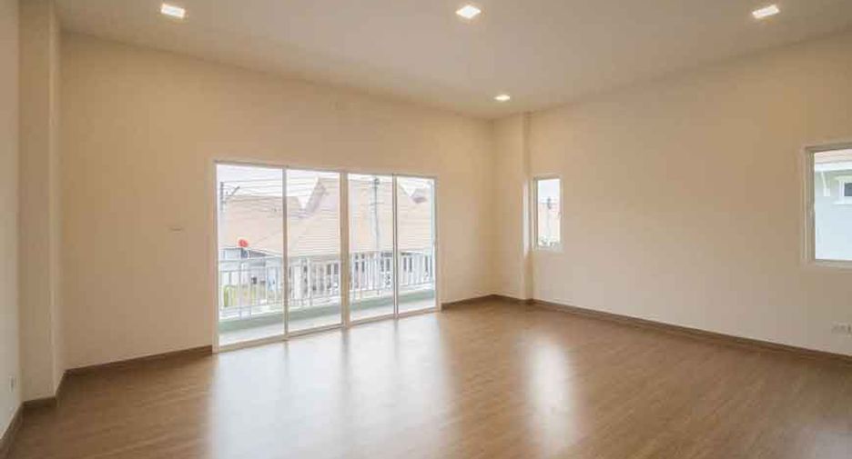For sale 4 bedrooms house in Doi Saket, Chiang Mai