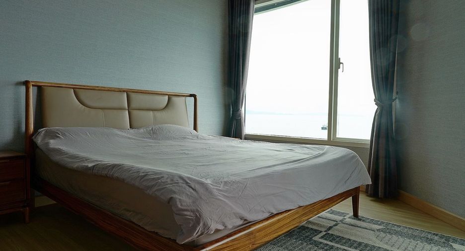 For rent 3 bedrooms condo in Bang Lamung, Chonburi