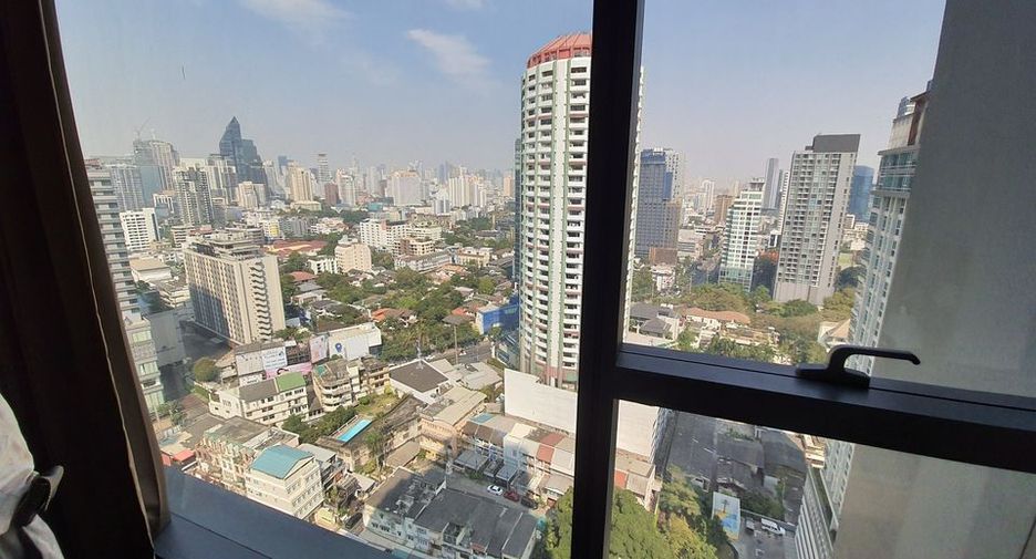 À louer 2 chambres condo à Khlong Toei, Bangkok
