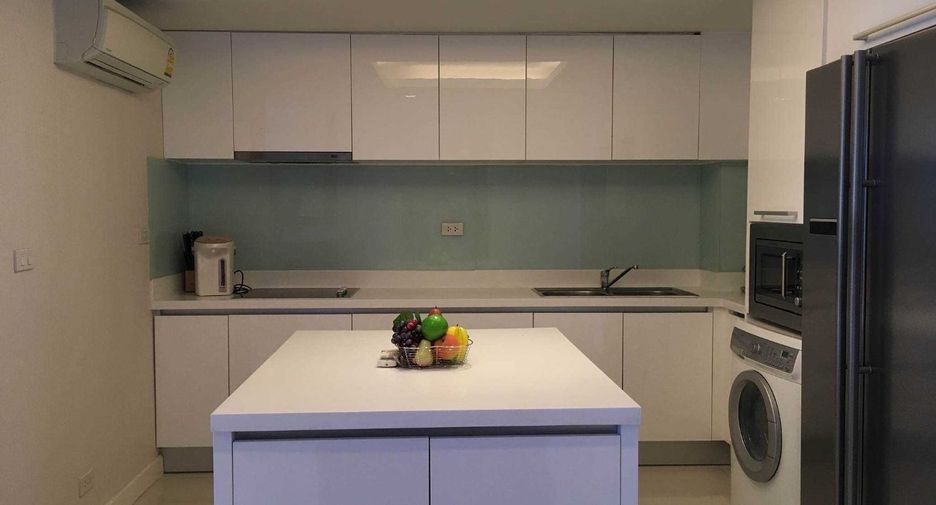 For rent 2 bedrooms condo in Pathum Wan, Bangkok