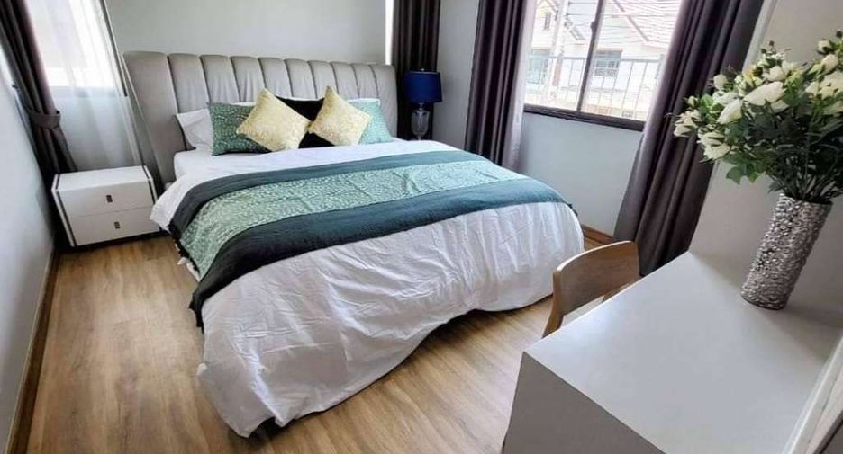 For rent 4 bedrooms house in San Pa Tong, Chiang Mai