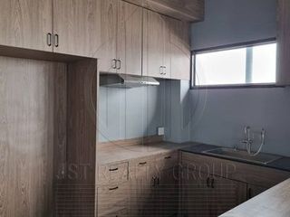 For rent 1 bed office in Mueang Samut Prakan, Samut Prakan