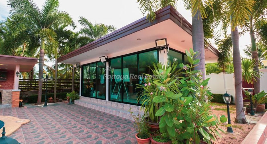 Casa en venta de 5 habitaciones en Bang Lamung, Chonburi