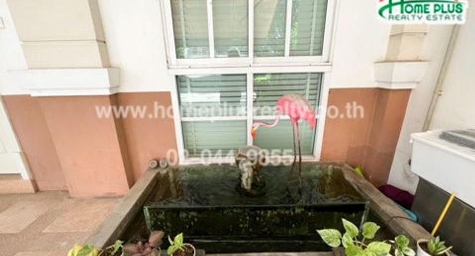 For sale 3 bedrooms townhouse in Bueng Kum, Bangkok