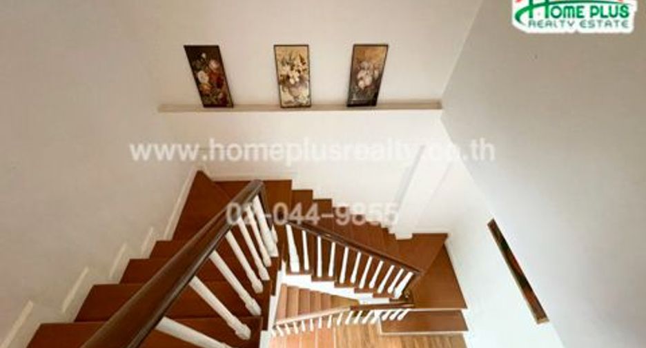 For sale 3 bedrooms townhouse in Bueng Kum, Bangkok